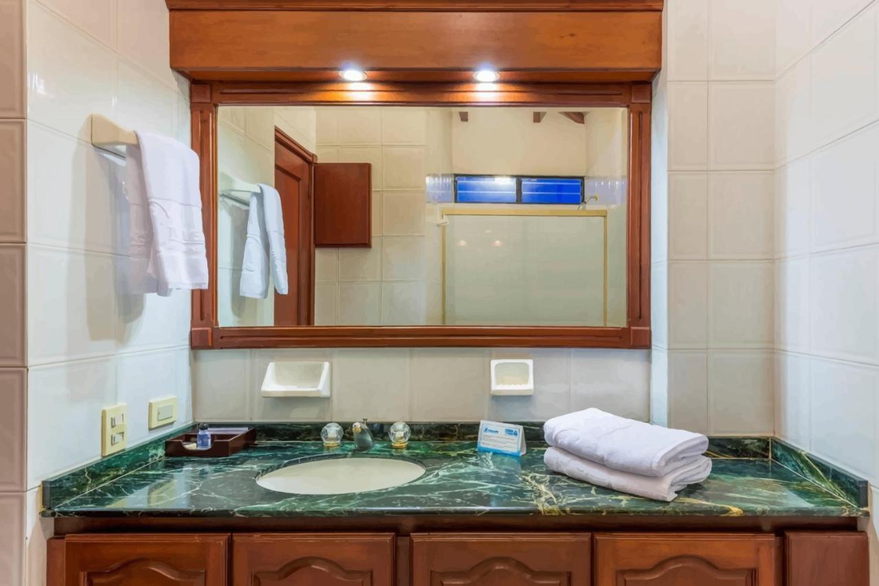 Castellon De Juanambu Aparthotel Кали Екстериор снимка